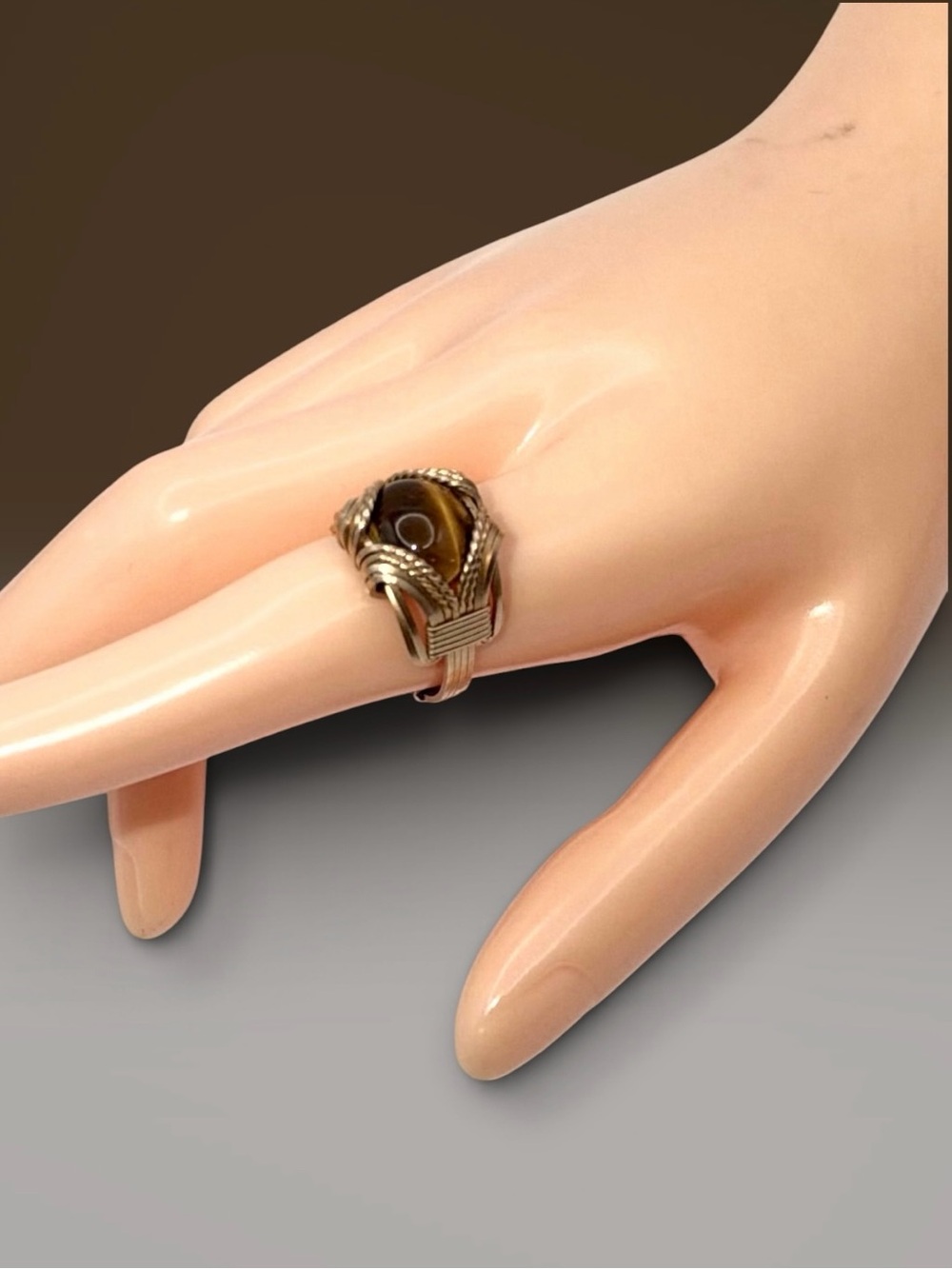 HANDCRAFTED Ring 14K Gold Filled Wire Wrapped Tiger's Eye Unisex Size 7.5 Estate